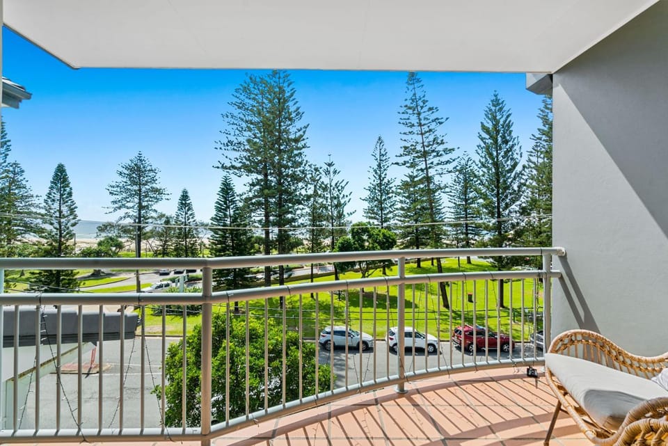 Kirra On The Beach Apartments Unit 304 Apartment in Tweed Heads