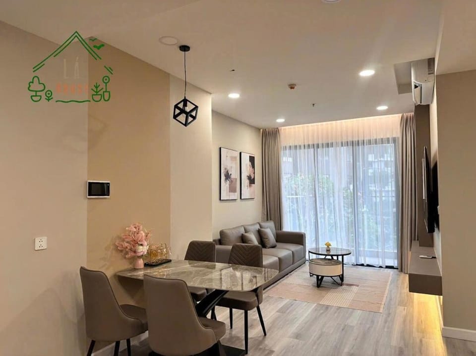 Diamond apartment 2 bedrooms 2 bathrooms full beautiful Apartment in Ho Chi Minh City
