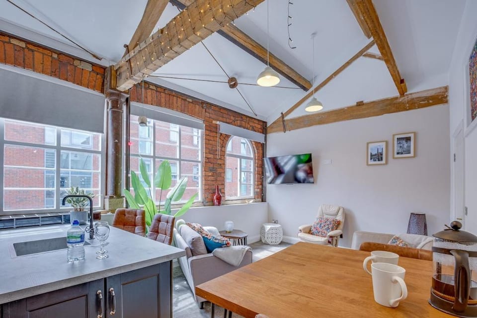 Kelham 2 Bed Loft - Free Parking Apartment in Sheffield