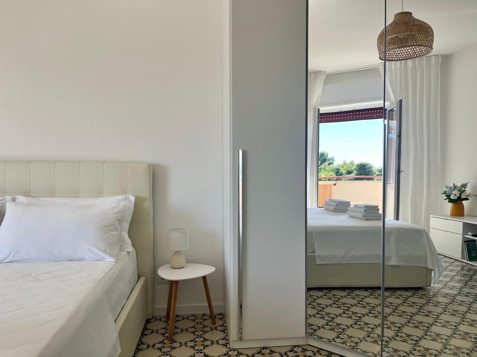 View (from property/room), Bedroom, wardrobe