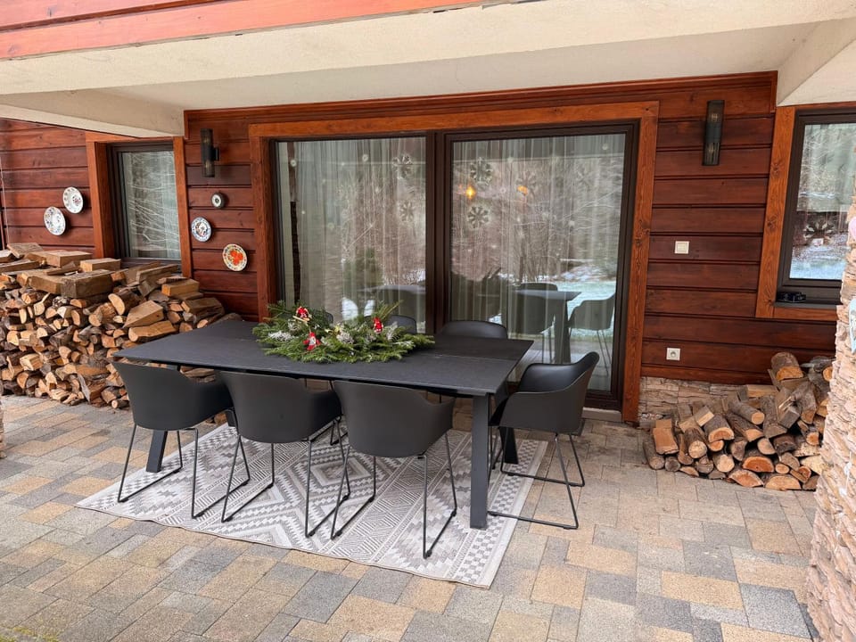 Chata pri Jazere Chalet in Slovakia