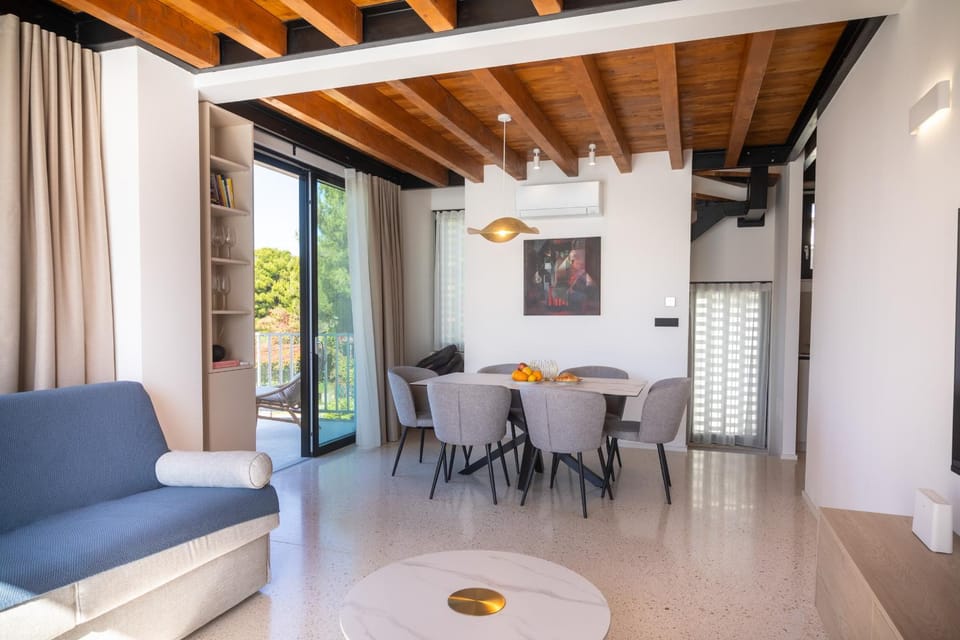 Vice Versa By The Sea Apartment in Primorje-Gorski Kotar County
