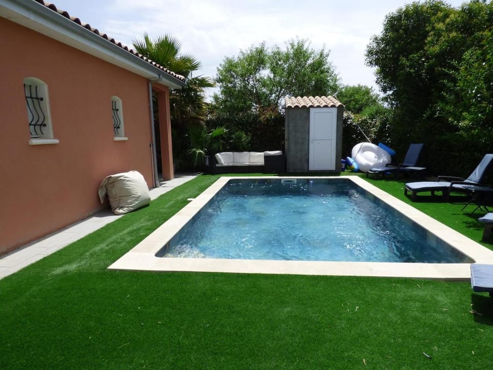Villa climatisée avec jardin, BBQ, piscine et parking Villa in Occitanie