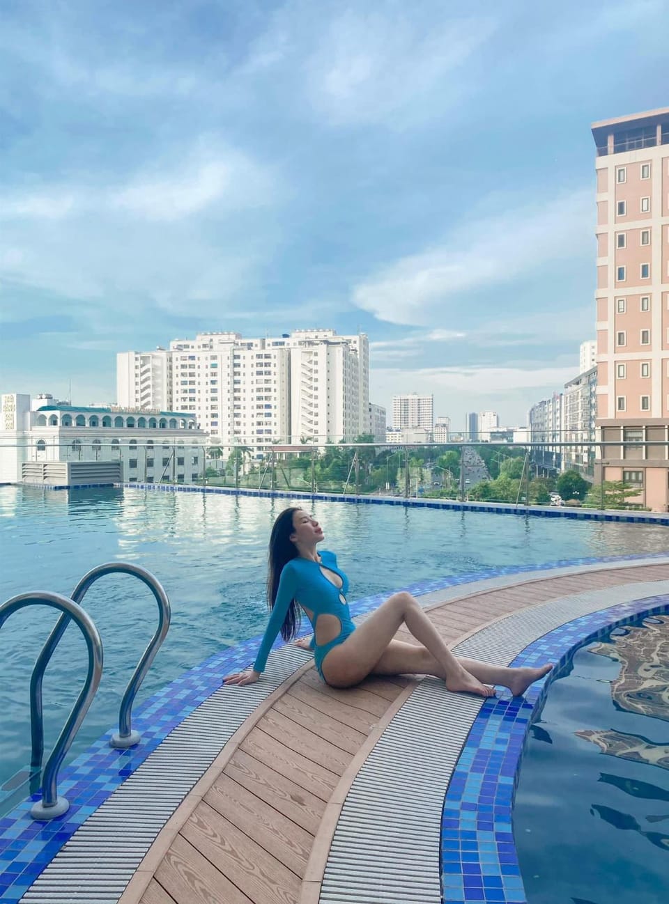 Day, People, Swimming pool