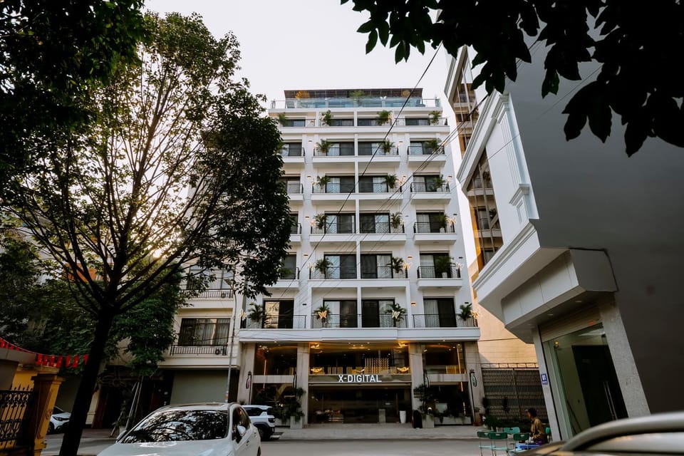 Property building, Street view