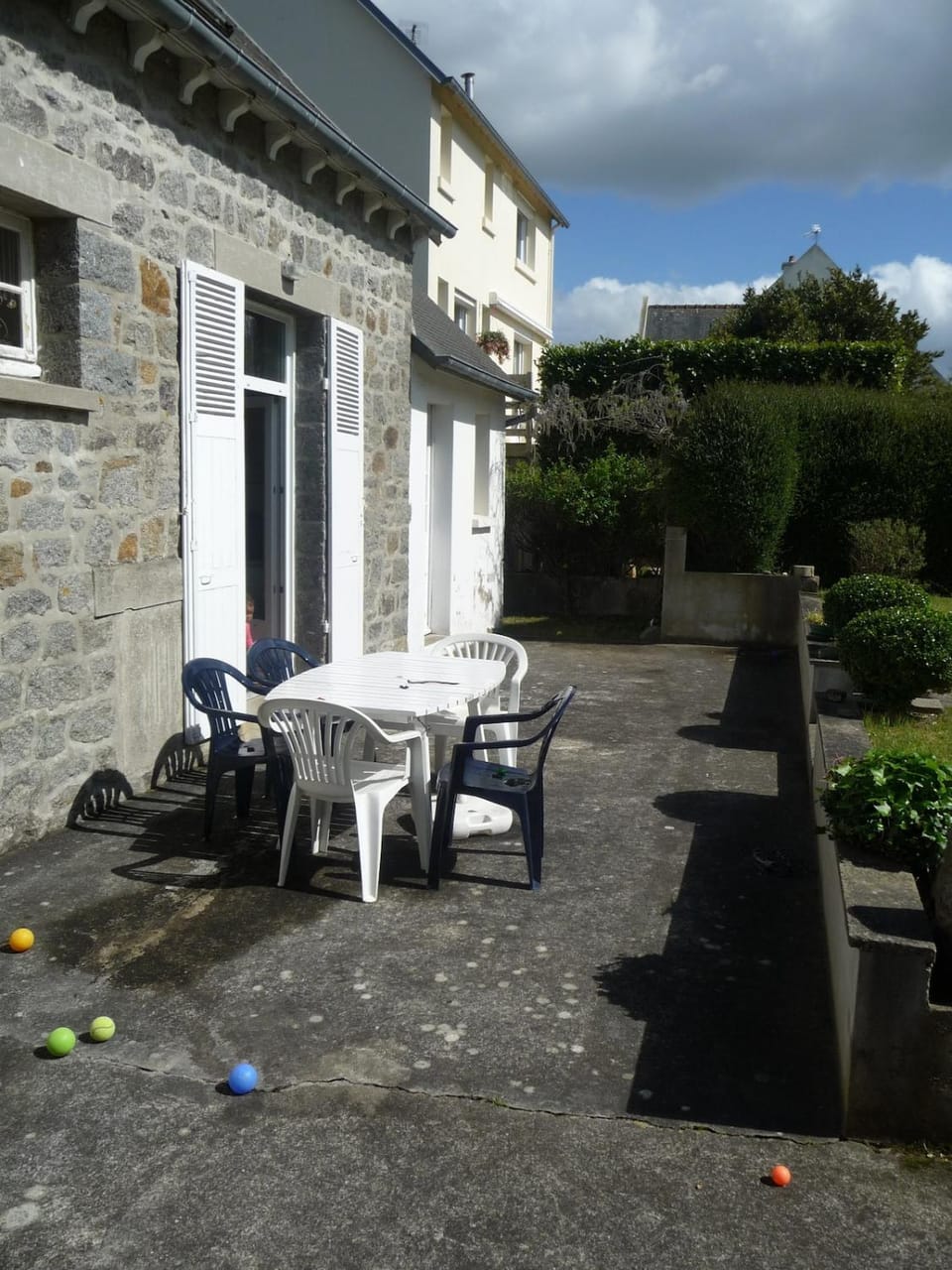 House with garden 500 m from beach-shore House in Plérin
