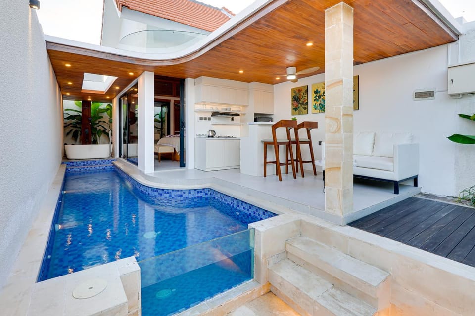 Pool view, Swimming pool