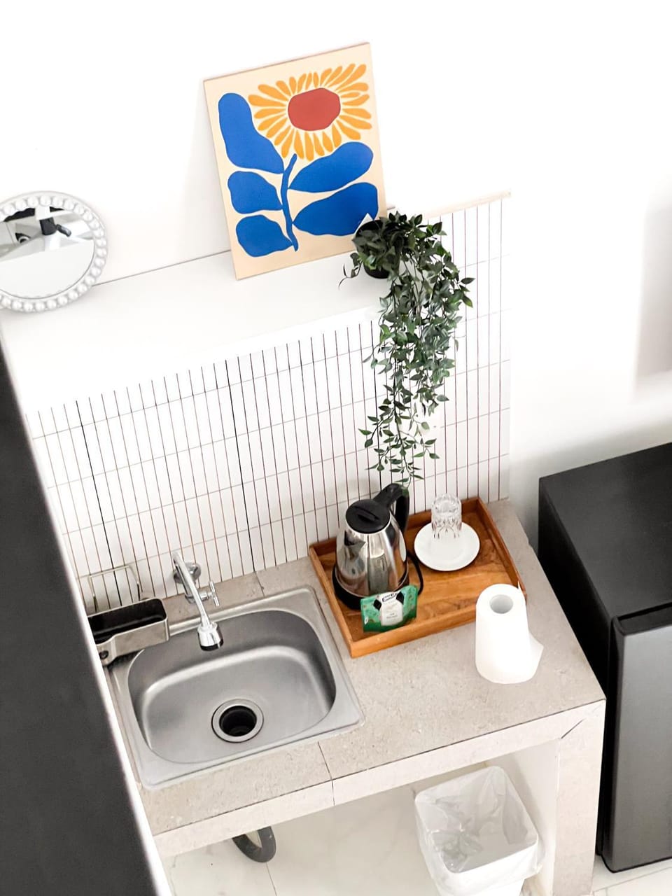 Kitchen or kitchenette