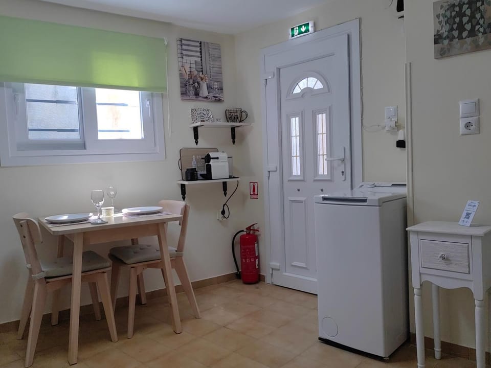 Little Kristi Apartment in Samos Prefecture