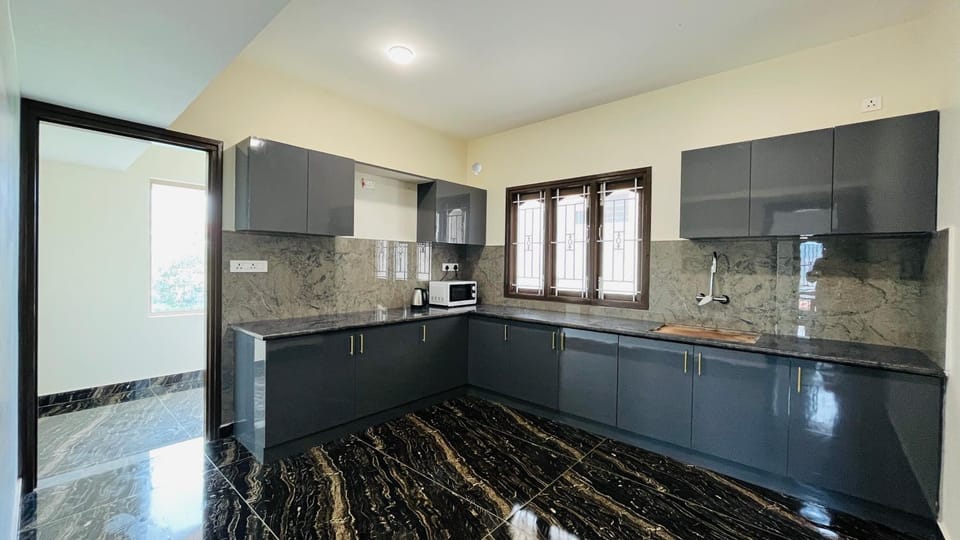 Away From Home - 8 - HomeStay, Entire 2 BHK Villa Apartment in Tamil Nadu