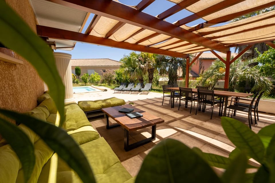 Villa paisible, piscine, BBQ & terrain de pétanque House in Canet-en-Roussillon
