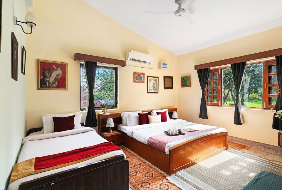 Photo of the whole room, Bedroom