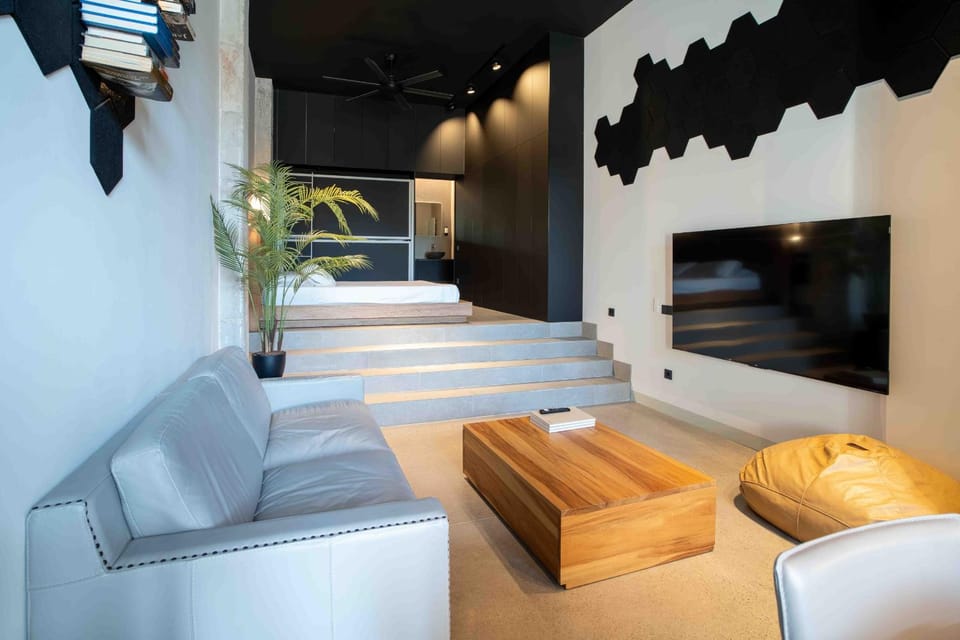 Communal lounge/ TV room, Living room