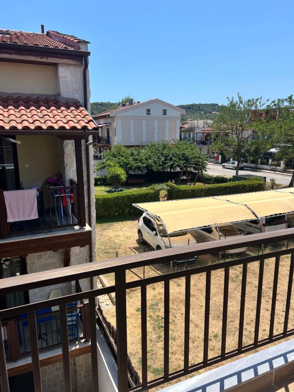 View (from property/room), Balcony/Terrace, City view, Quiet street view