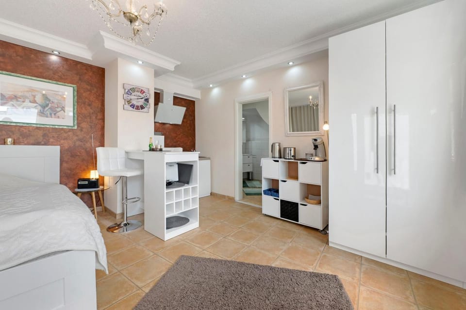 Living room, Bedroom