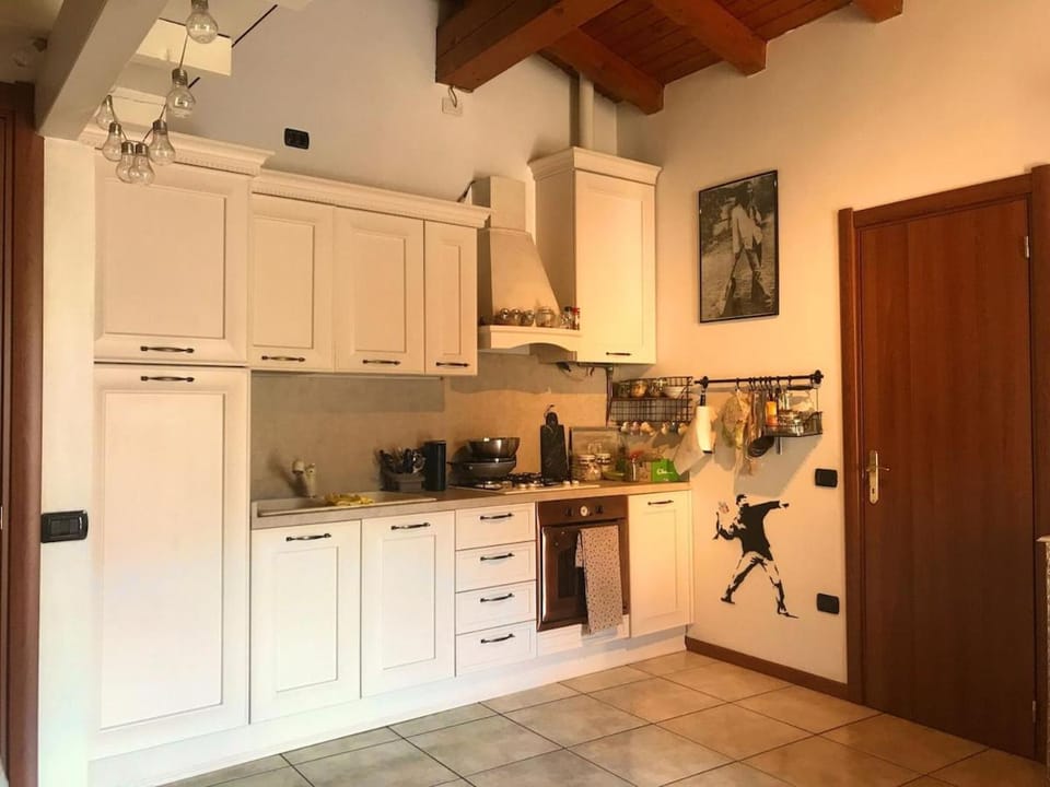La casa rossa Apartment in Province of Brescia