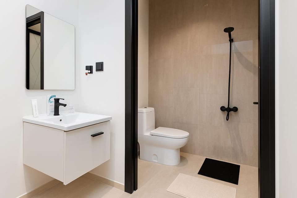 Shower, Bathroom