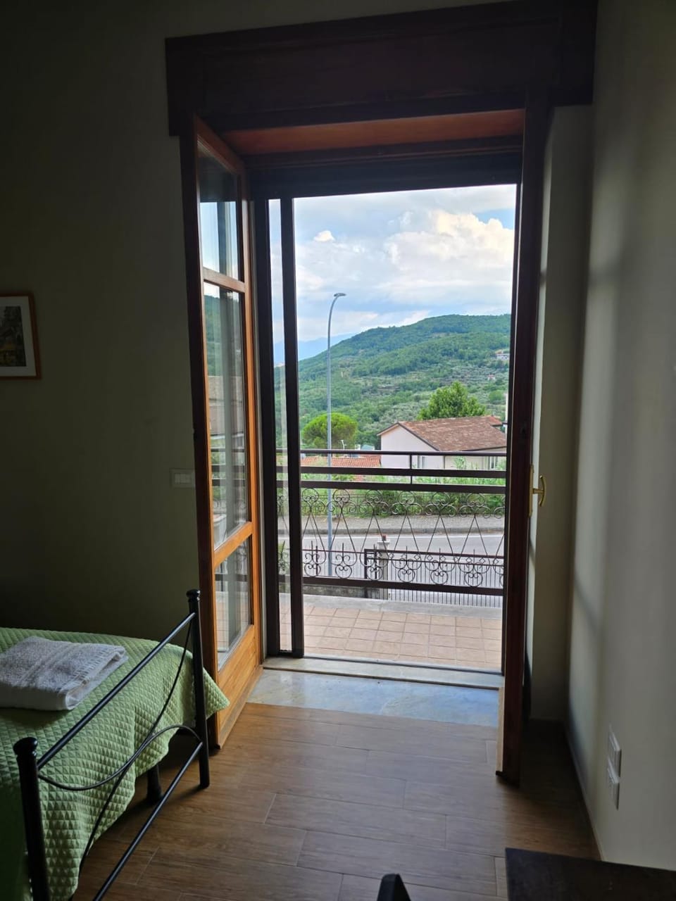 View (from property/room), Balcony/Terrace, Mountain view