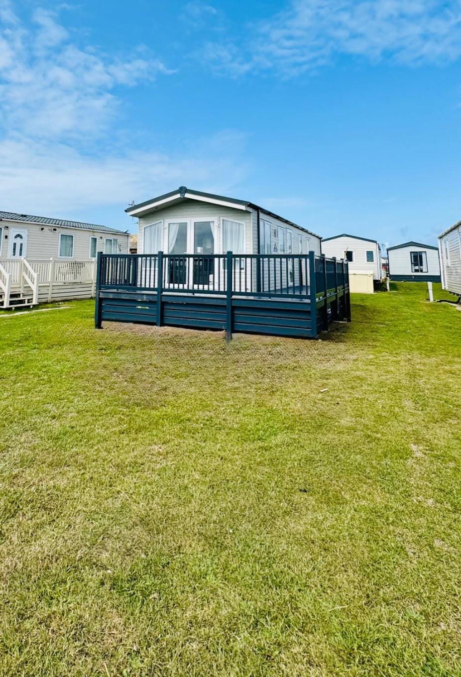 Pure Living -West Sands, Quiet Grassy retreat Seal Bay Campground/ 
RV Resort in Selsey
