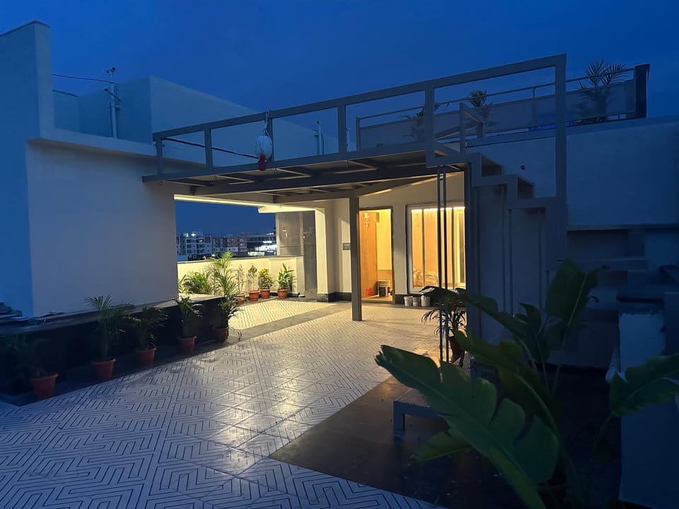 Night, Balcony/Terrace, Garden view