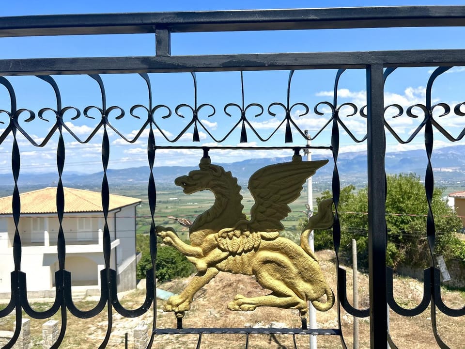 View (from property/room), Balcony/Terrace