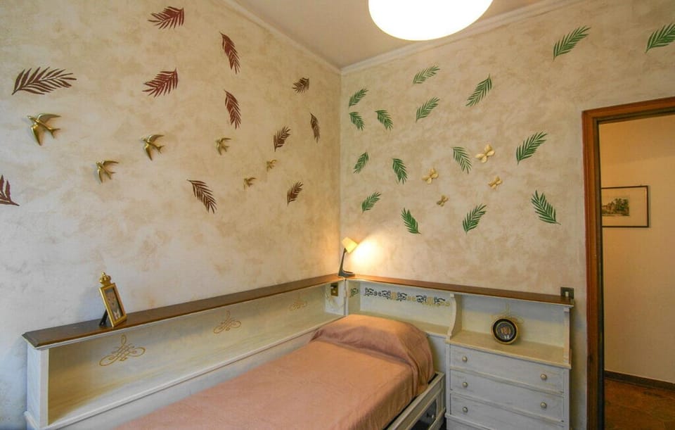 Spring, Summer, Bedroom, Autumn