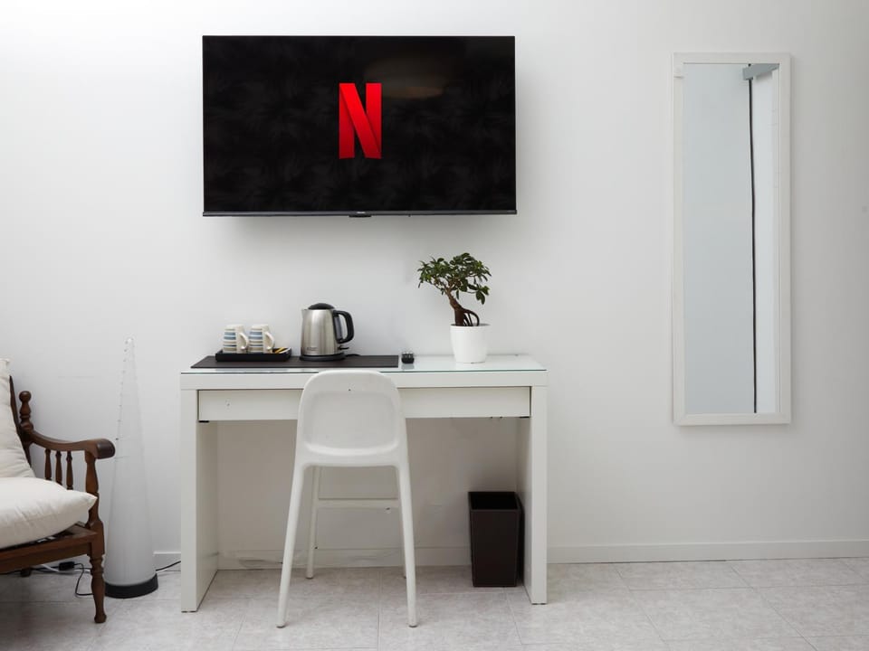 TV and multimedia, Coffee/tea facilities