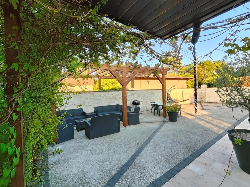 Au Vendangeoir Gîte de groupe piscine Villa in Grand Est