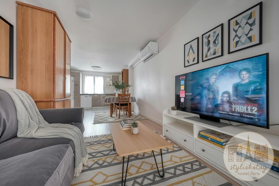 TV and multimedia, Living room, air conditioner
