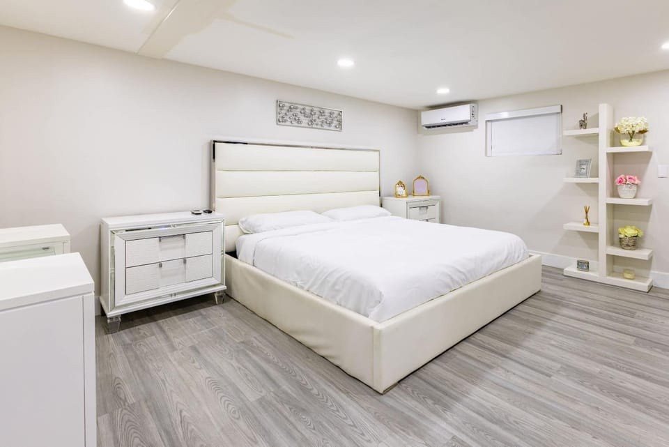 Bed, Bedroom, wardrobe