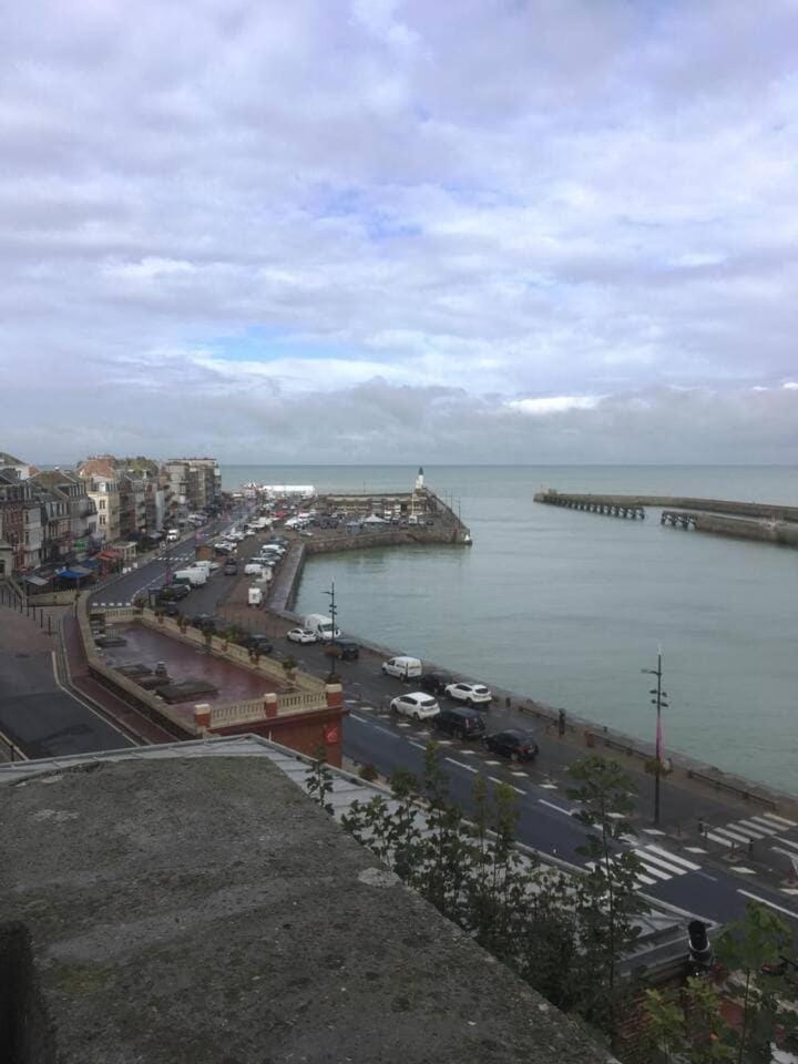 L'estacade avec sur mer Apartment in Normandy