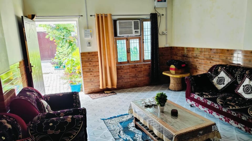 Niraj Home stay Vacation rental in Uttar Pradesh