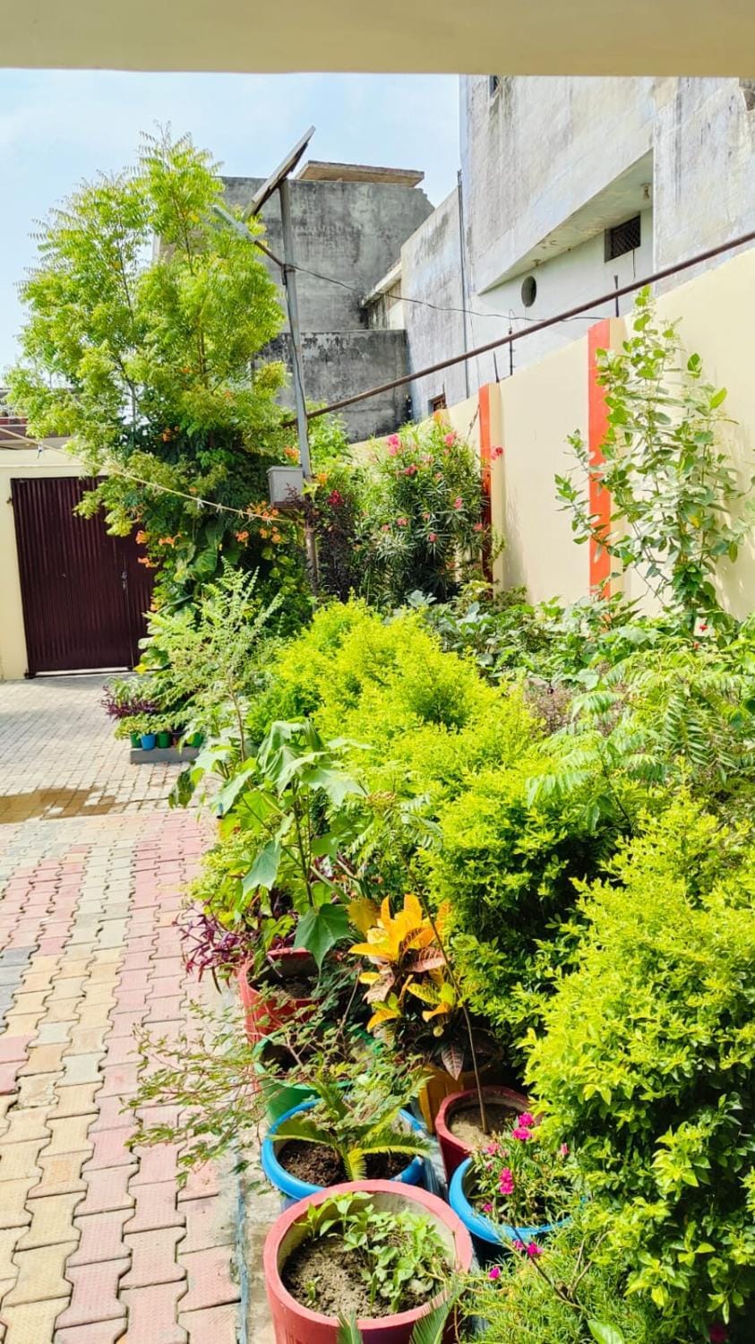 Niraj Home stay Vacation rental in Uttar Pradesh