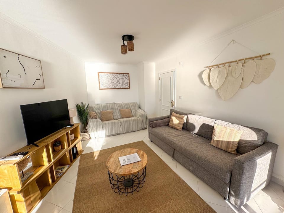 Comfort Viewpoint Sesimbra - parking at center Apartment in Sesimbra