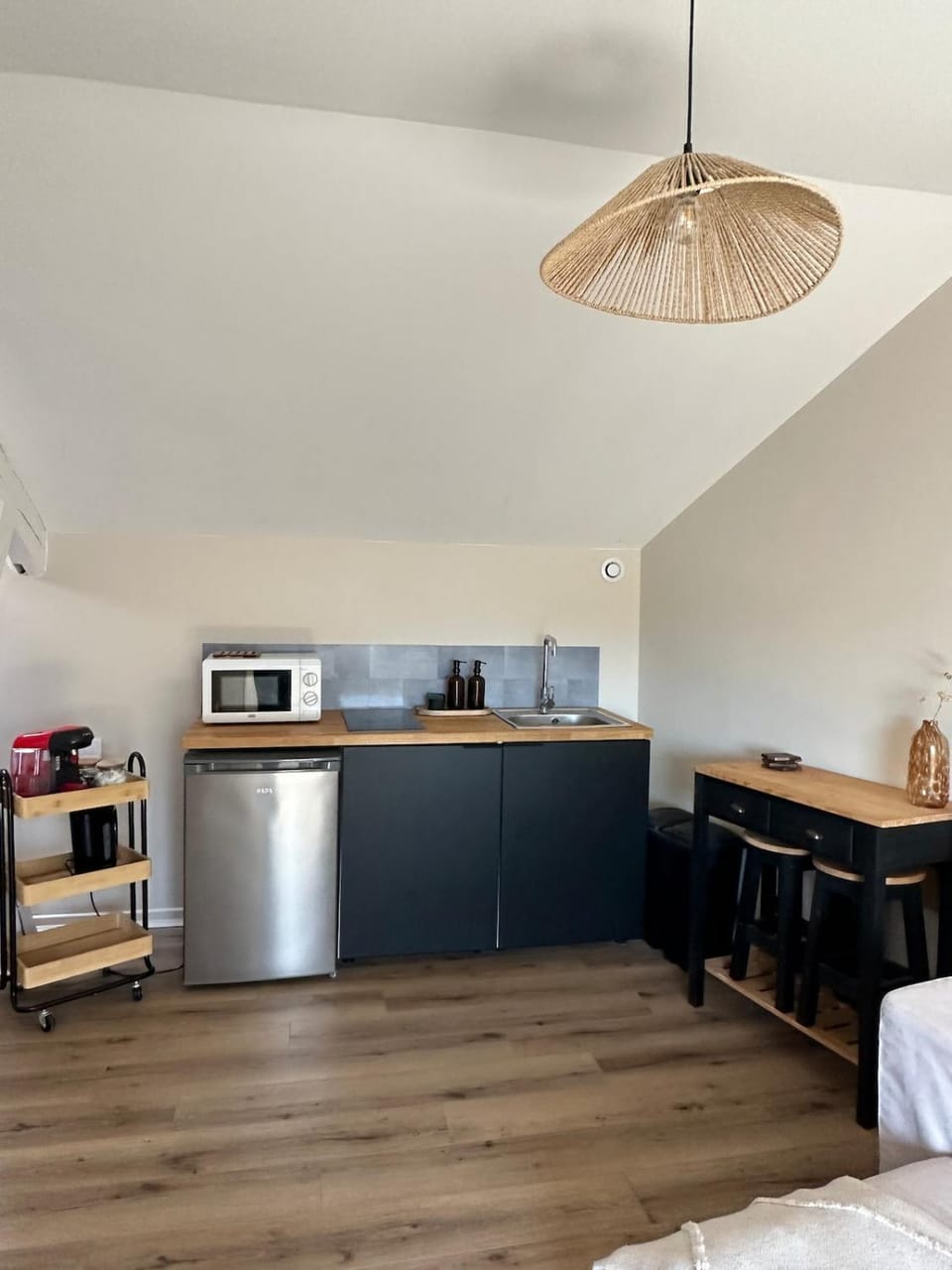 Kitchen or kitchenette, stove, toaster