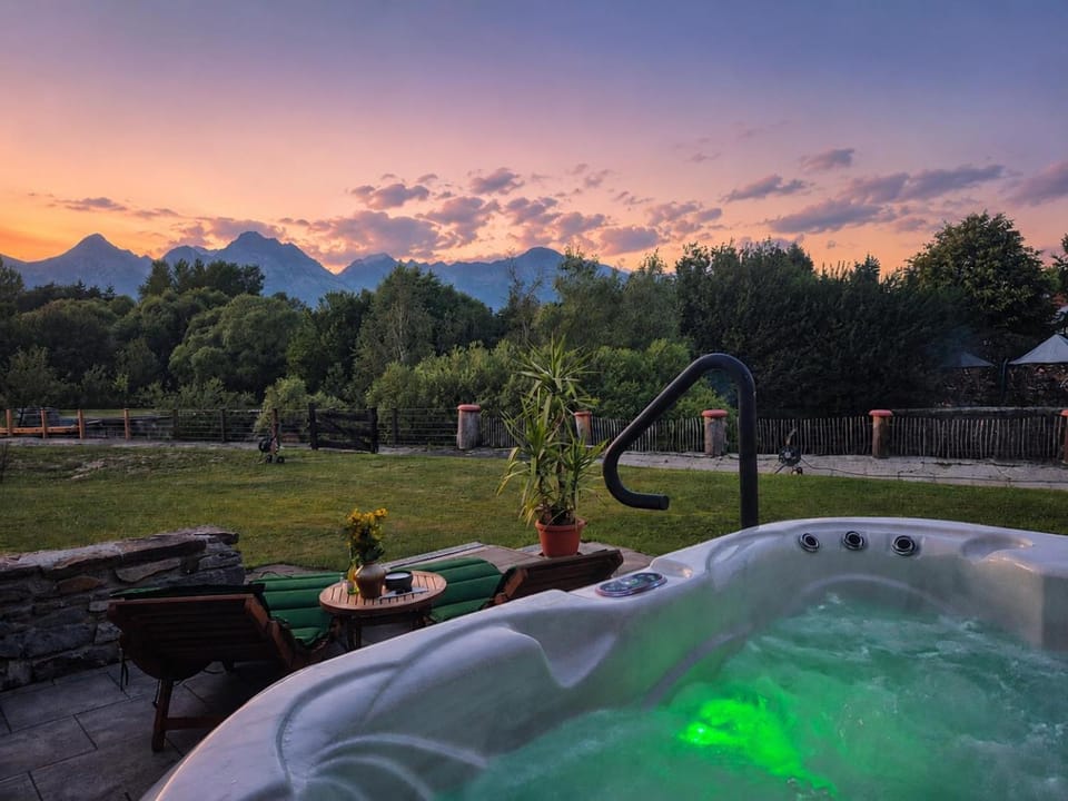 Hot Tub