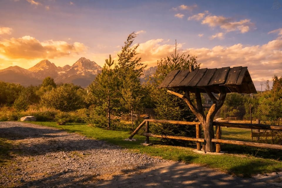 Nearby landmark, Natural landscape, Garden, Mountain view