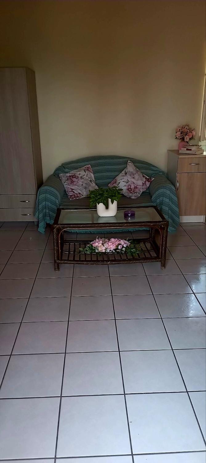 Spring studio Apartment in Argolis, Greece