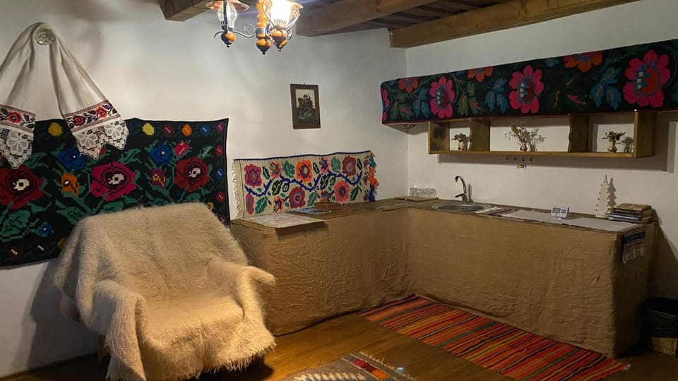 Poiana Creasta Cocoșului-Casa Floarea Soarelui Villa in Romania