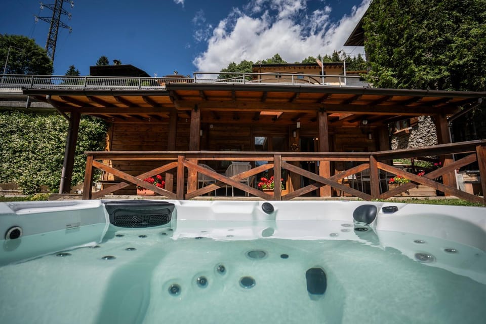 Hot Tub