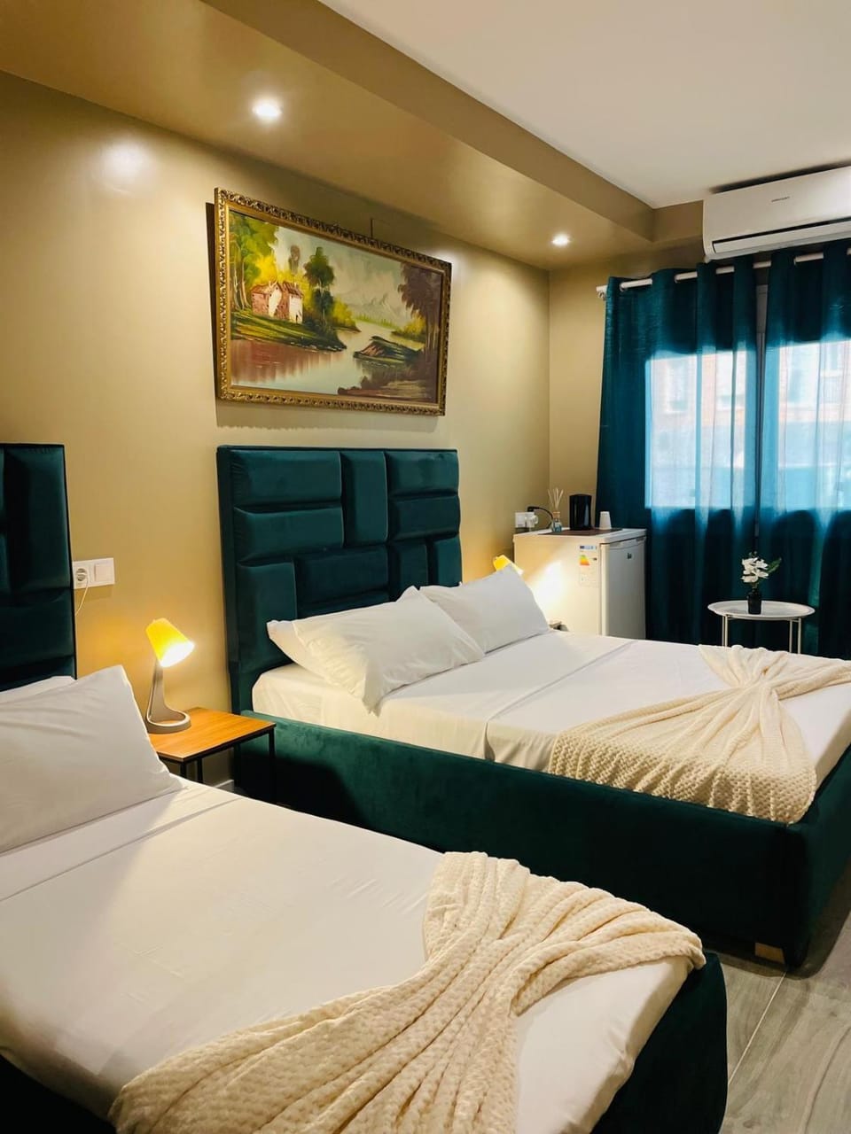 Photo of the whole room