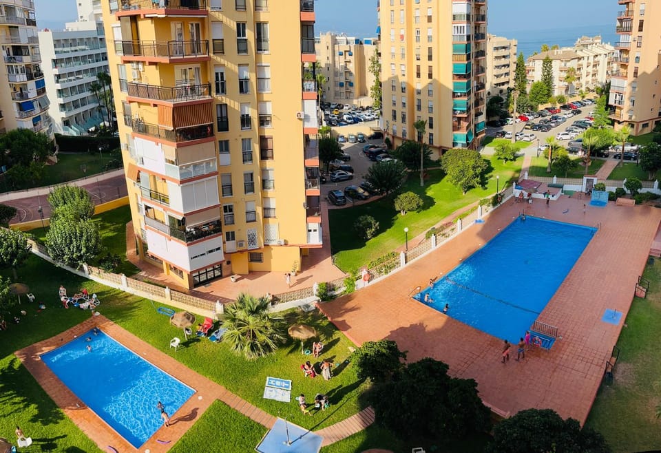 Playamar 3 Caballos Apartment in Torremolinos