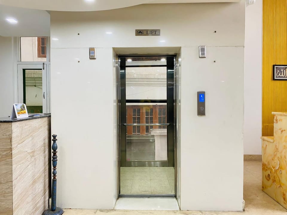 elevator