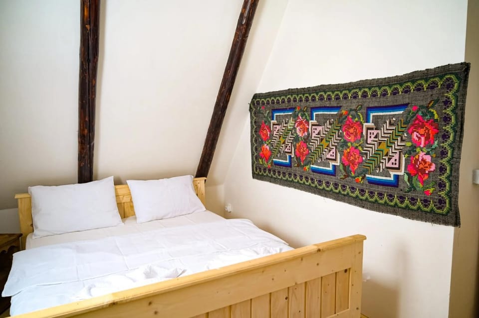 Poiana Creasta Cocoșului-Casa Trifoi Villa in Romania