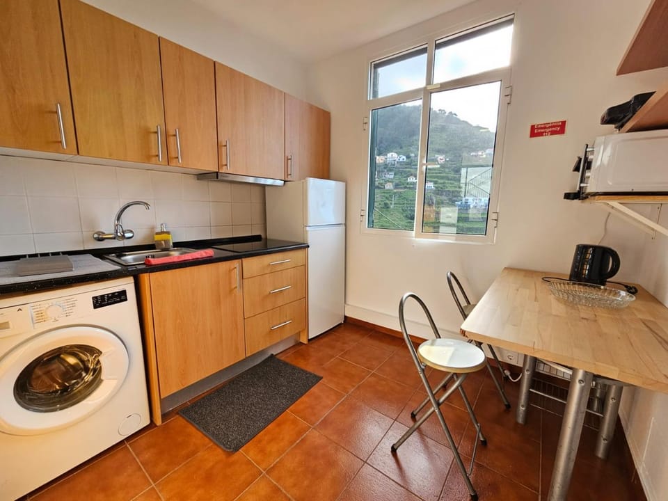 microwave, stove, washing machine, kitchen