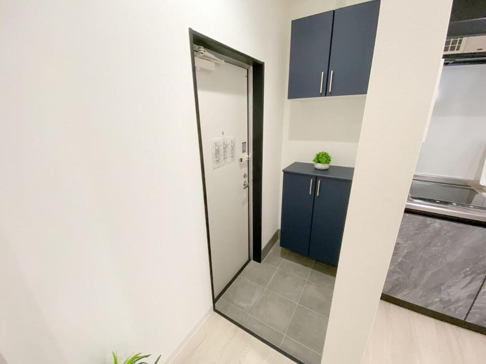 GLITTER102 Max 6ppl 5 minutes to USJ by train Apartment in Osaka