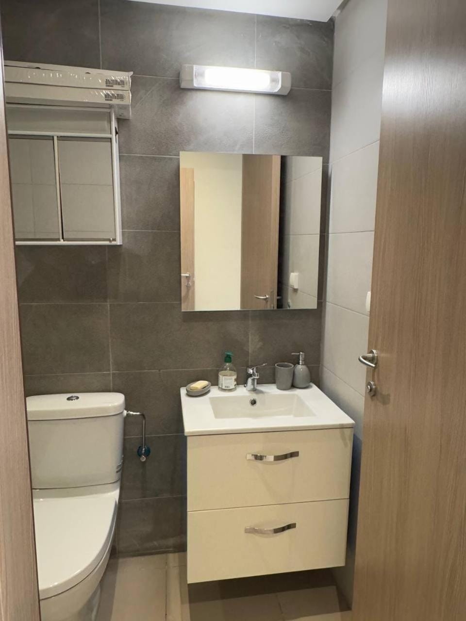 Toilet, Bathroom