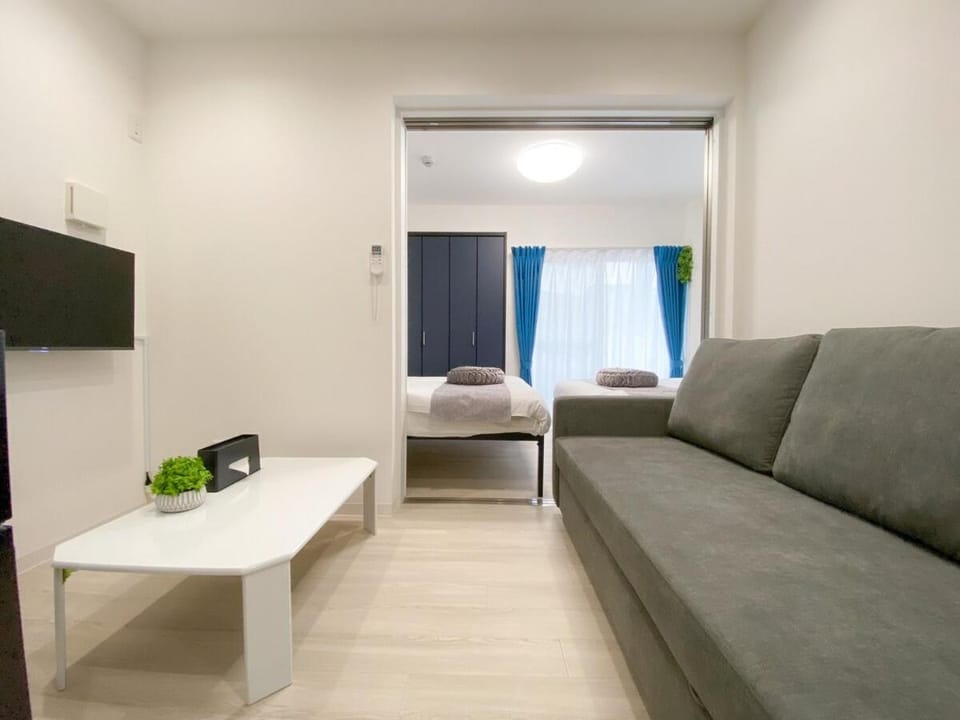 GLITTER201 Max 6ppl 5 minutes to USJ by train Apartment in Osaka