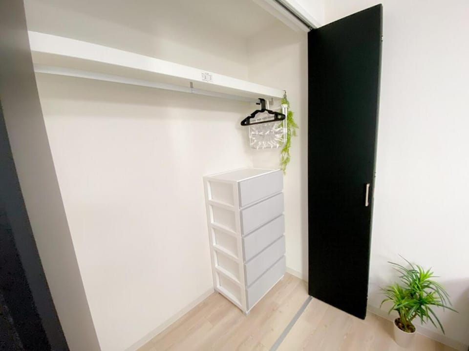 GLITTER202 Max 6ppl 5 minutes to USJ by train Apartment in Osaka
