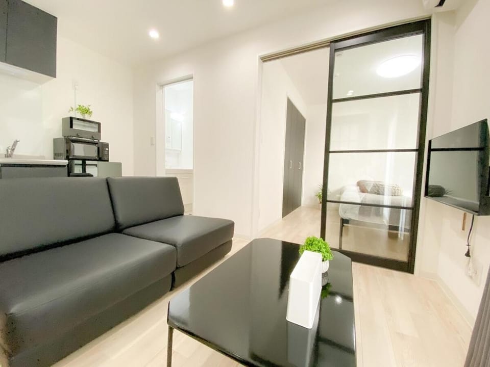 GLITTER202 Max 6ppl 5 minutes to USJ by train Apartment in Osaka